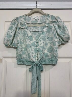 Blu Pepper Off White Green Floral Crop Top Small Blouse.              3570